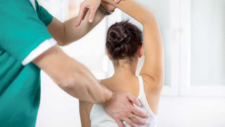 Auto Accident Chiropractors in Hayward